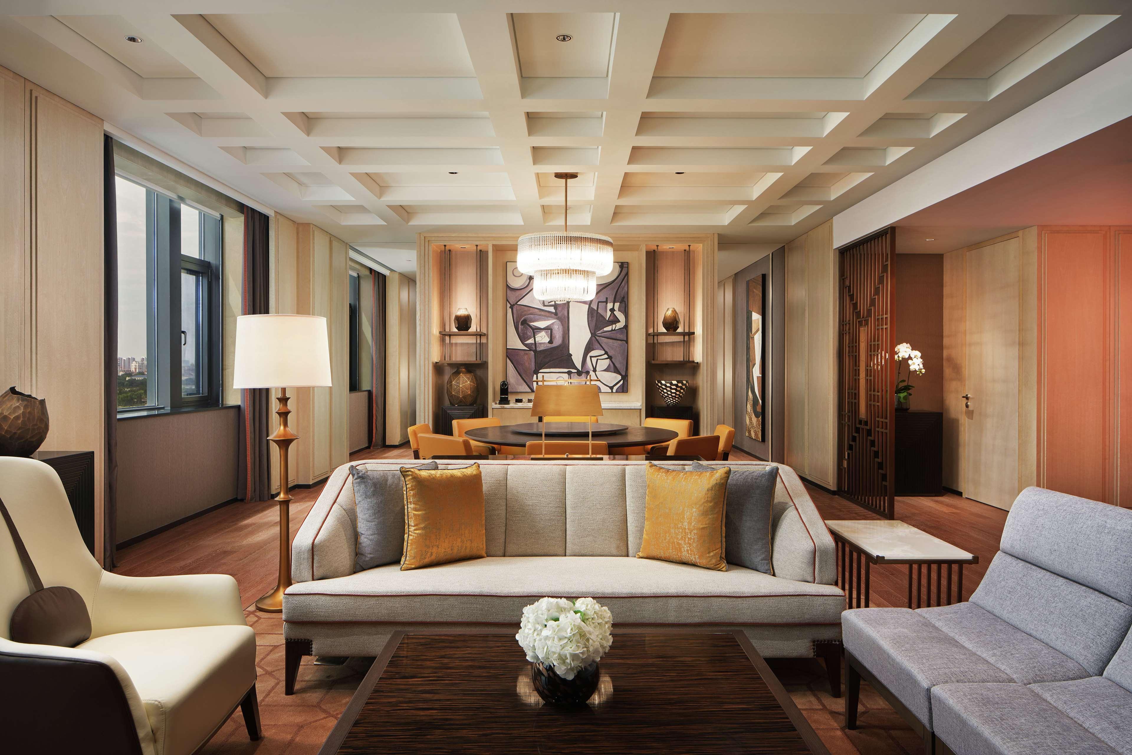 Conrad Tianjin Hotell Exteriör bild