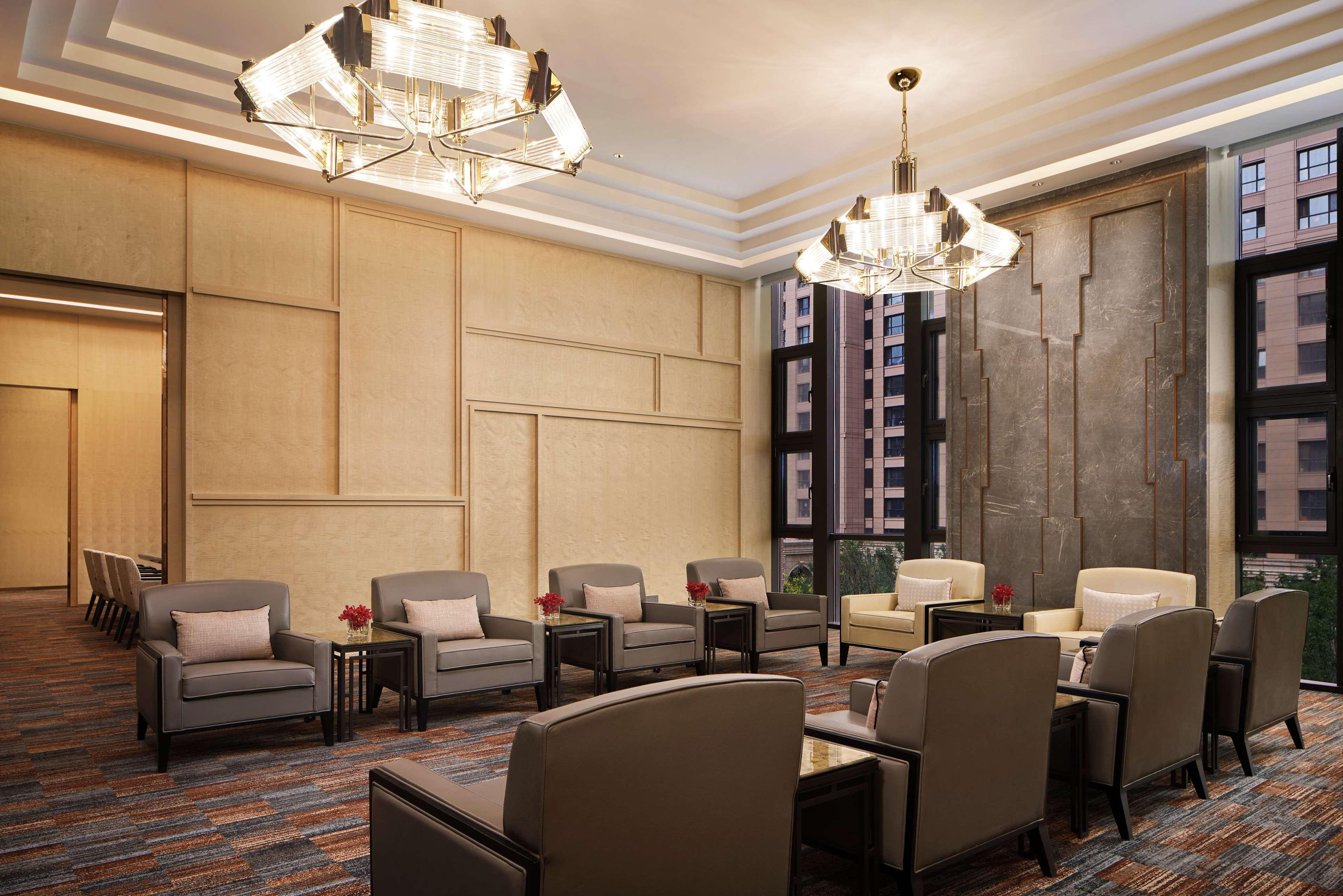Conrad Tianjin Hotell Exteriör bild